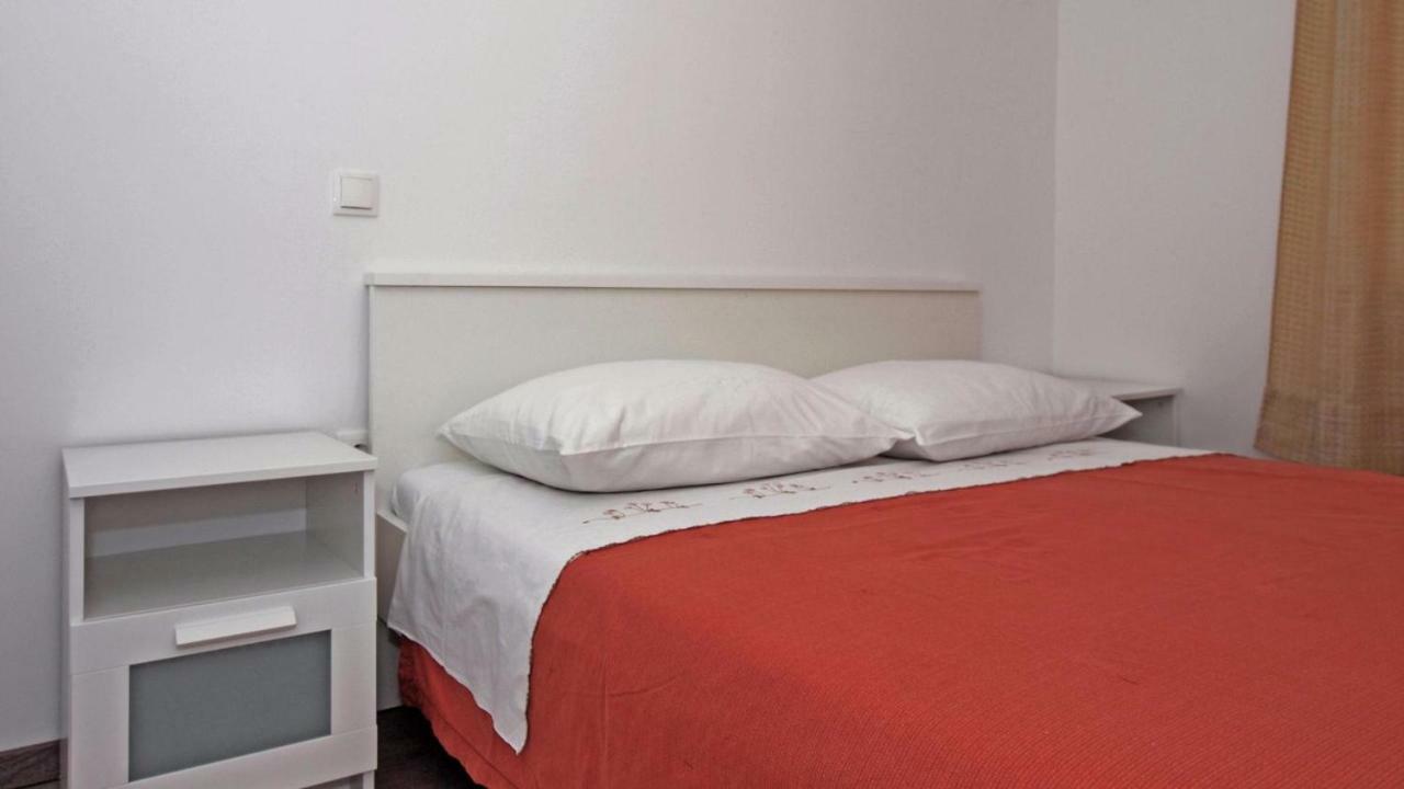 Apartments Mare Vodice Eksteriør bilde