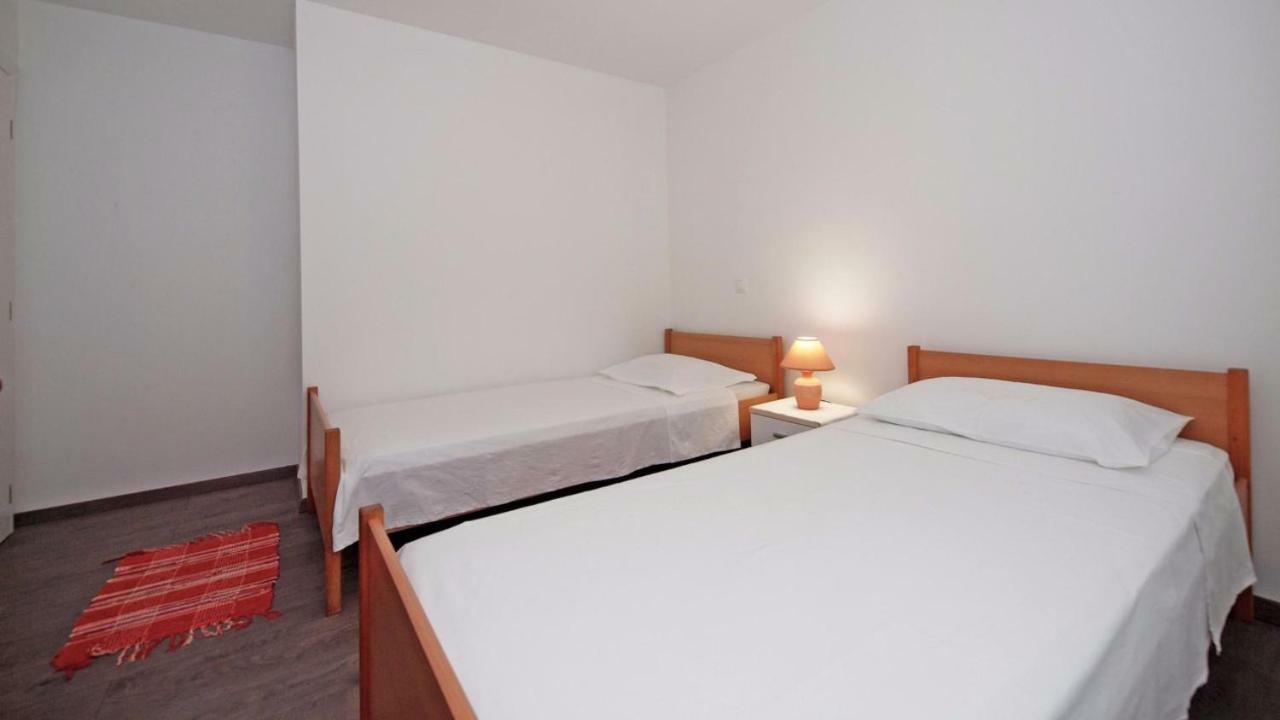 Apartments Mare Vodice Eksteriør bilde