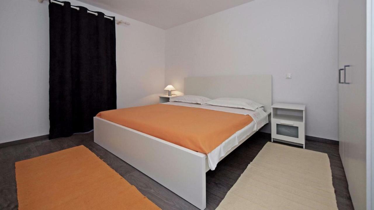 Apartments Mare Vodice Eksteriør bilde