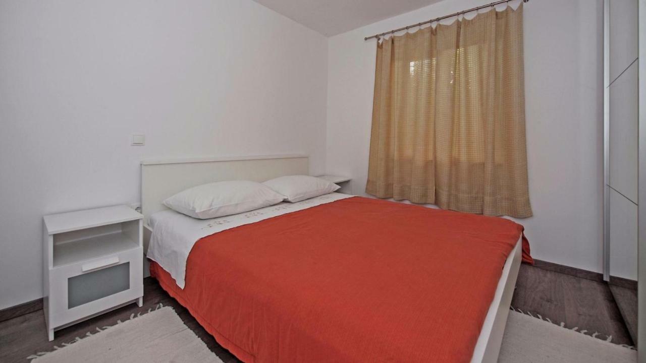 Apartments Mare Vodice Eksteriør bilde